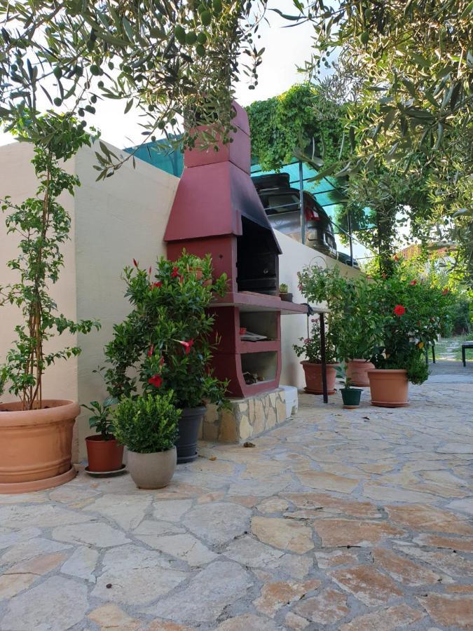 Apartment Mira Trogir Exterior photo